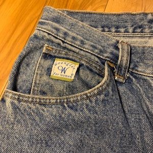 Vintage high-waisted wrangler denim jeans